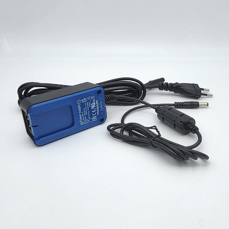 Alimentatore Donda + cavo di rete